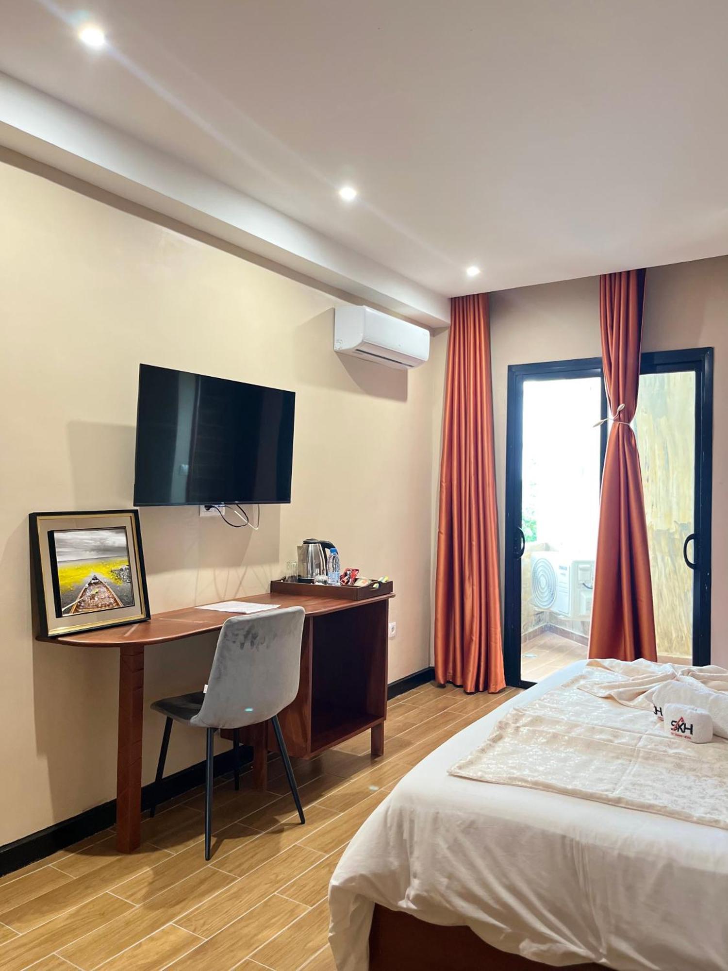 Sky Kenako Hotel Kribi Zewnętrze zdjęcie