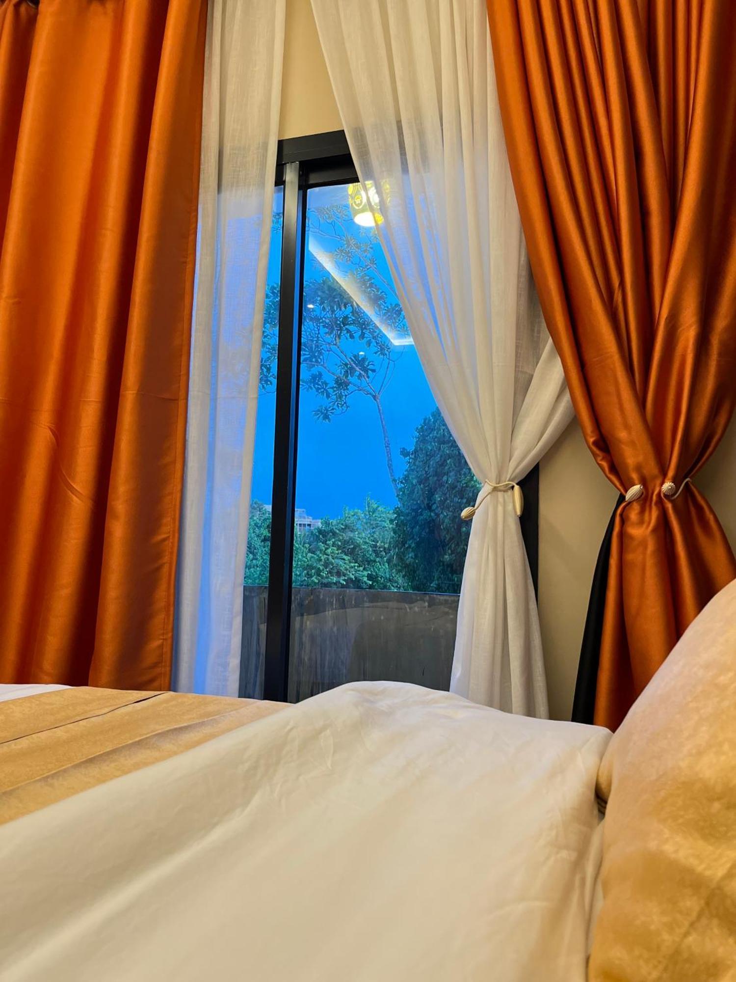 Sky Kenako Hotel Kribi Zewnętrze zdjęcie