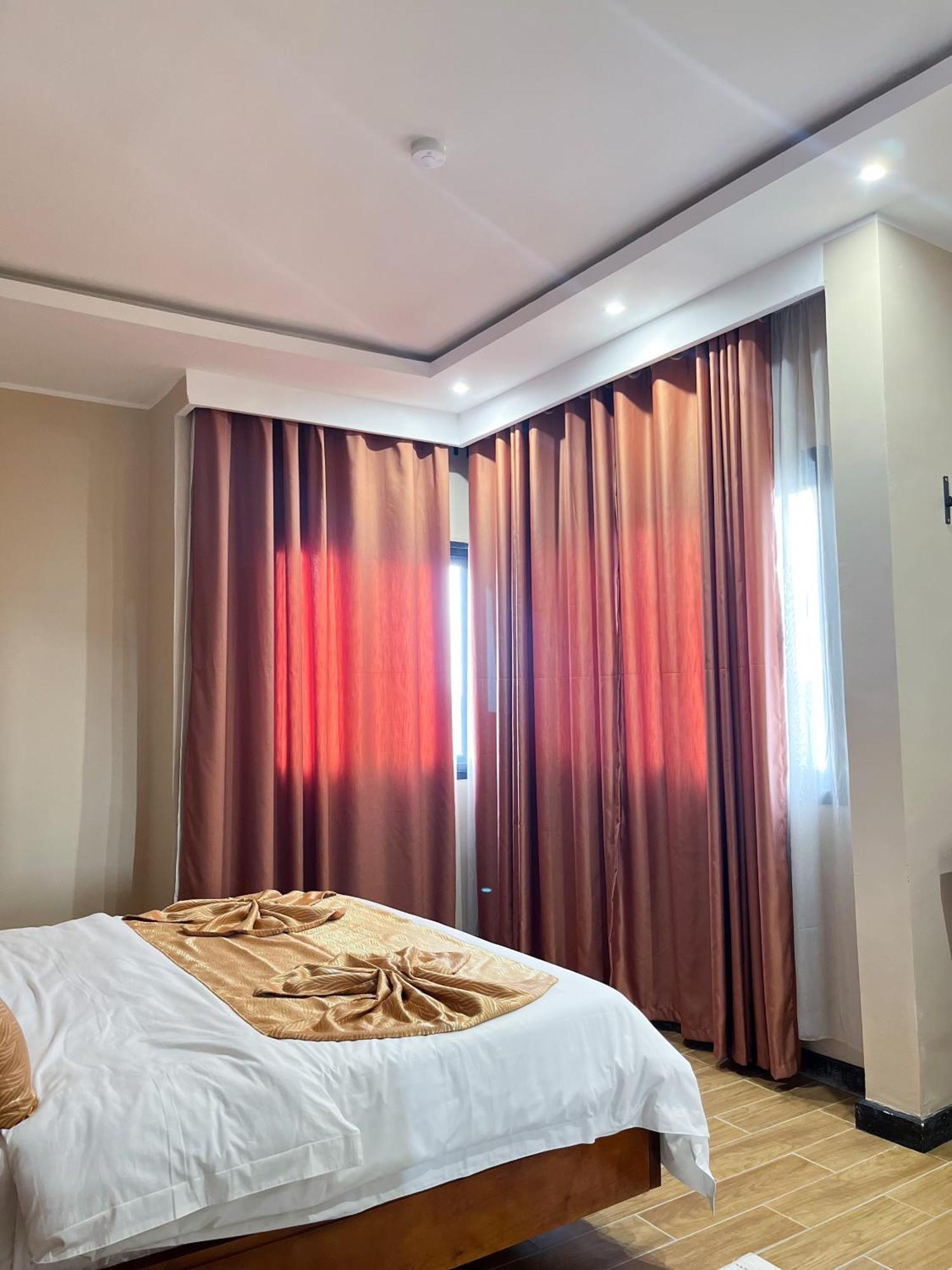 Sky Kenako Hotel Kribi Zewnętrze zdjęcie